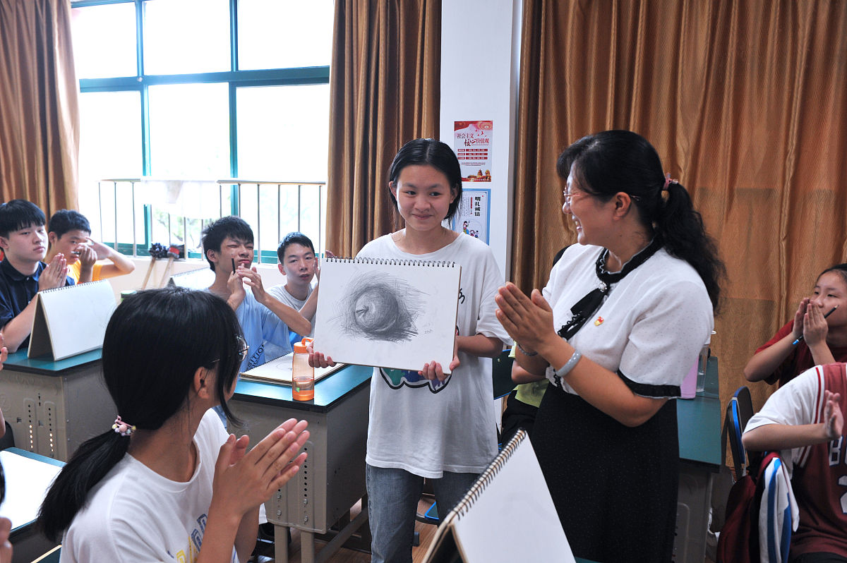 遵义市美术学校幼师专业怎么样？师资、教学资源和教学方法解析