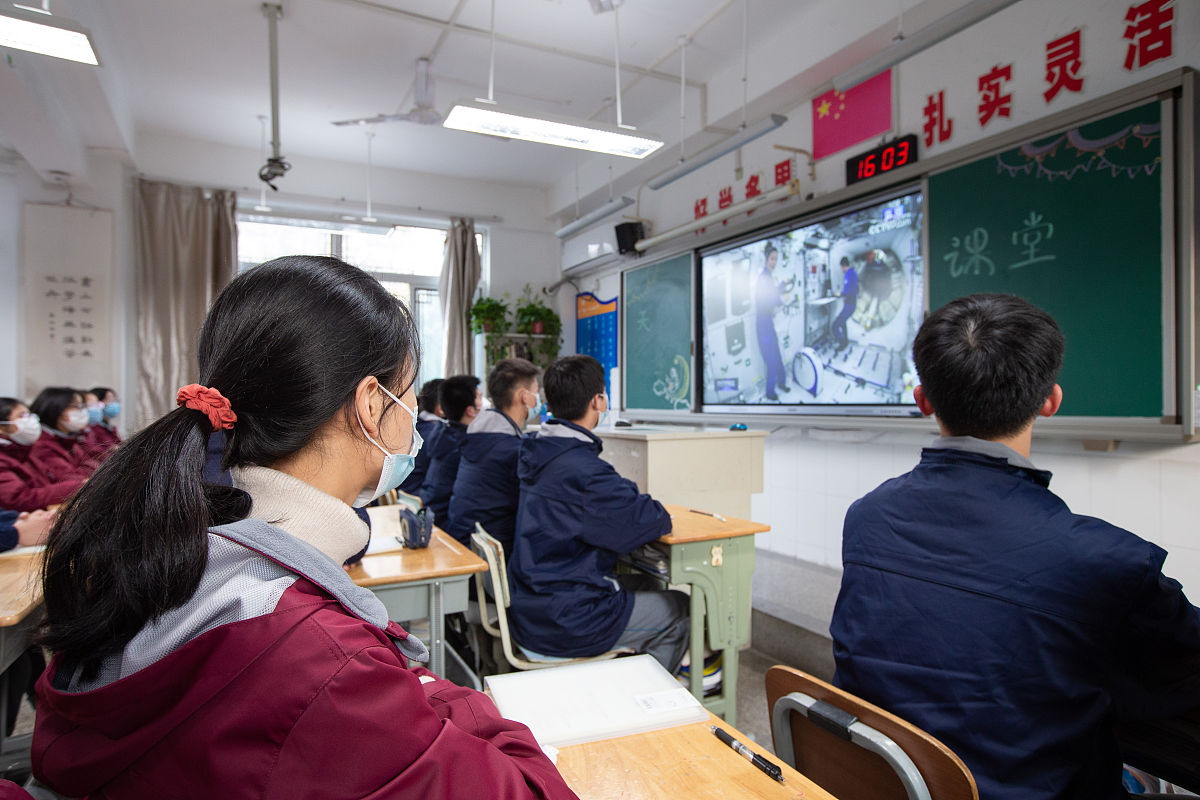 南充卫生学校卫生信息管理：数字化未来发展趋势