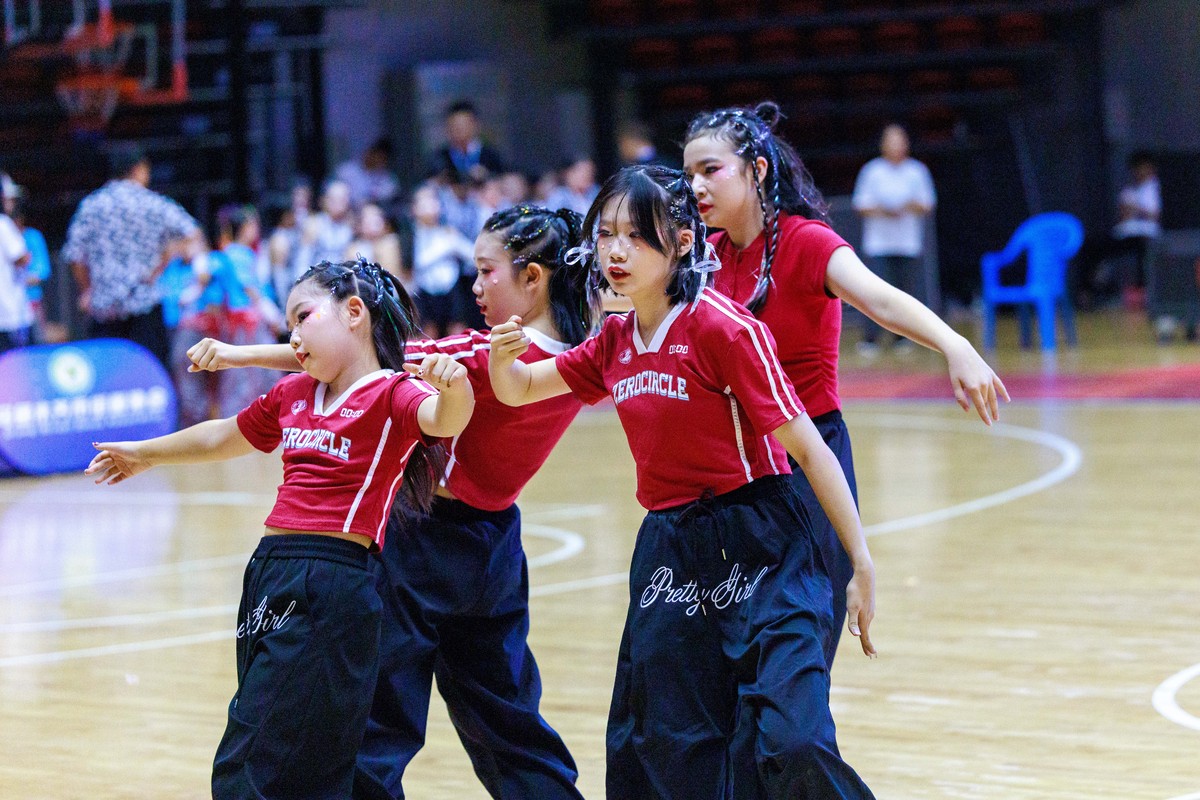 开展啦啦操课程对于孩子们的意义