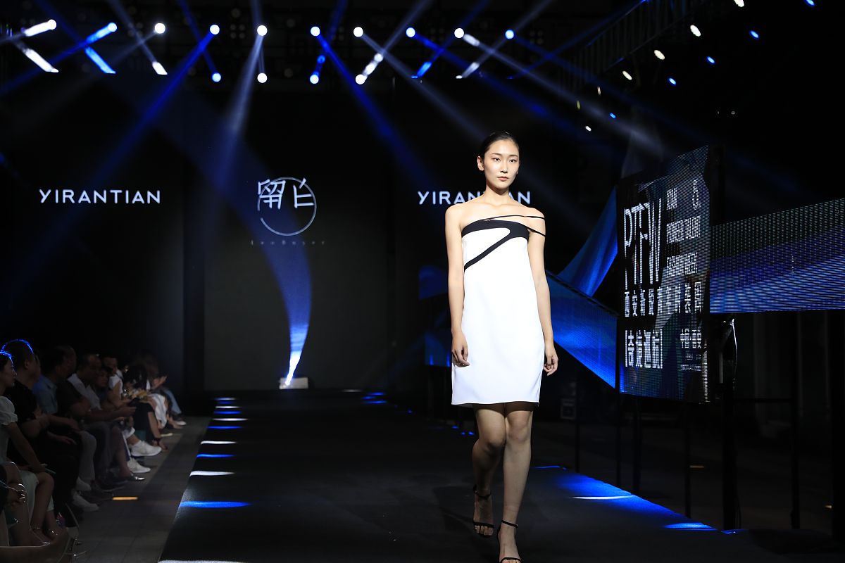 西安盛华美容美发学院摄影摄像专业怎么样？就业前景分析