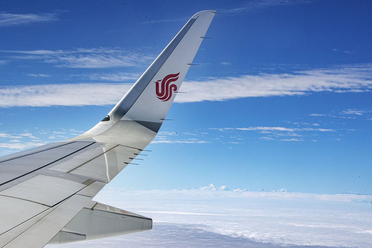 成都航空职业技术学校飞行专业收费指南：费用项目及经济准备