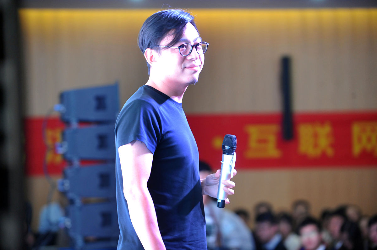 请出示一份详细的互联网+创新创业大赛策划书