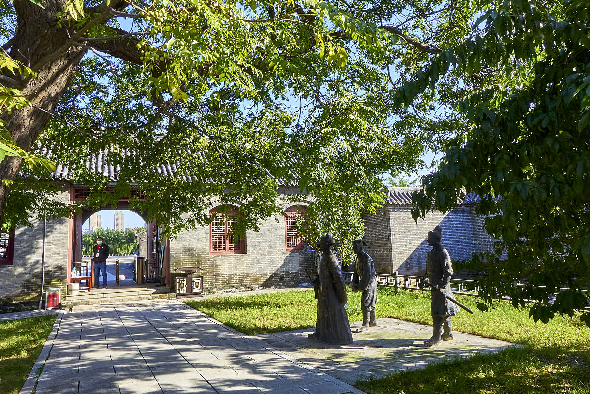 西安临潼神东村调研新闻推广