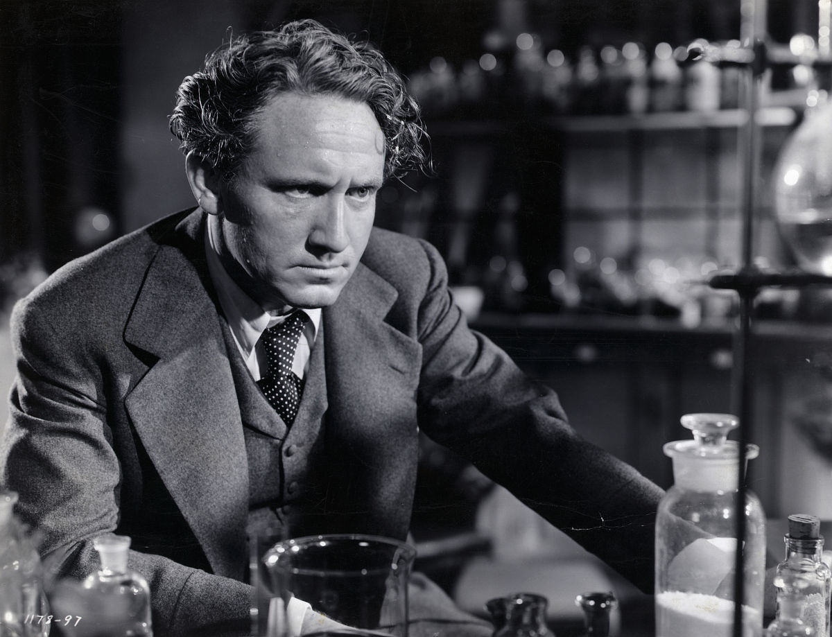 scene from the 1941 motion picture dr. jeykll and my. hyde.