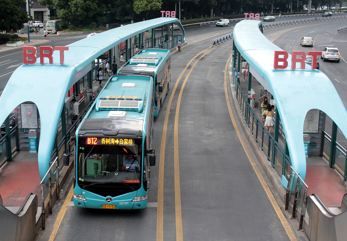 BRT相对于地铁有哪些好坏用