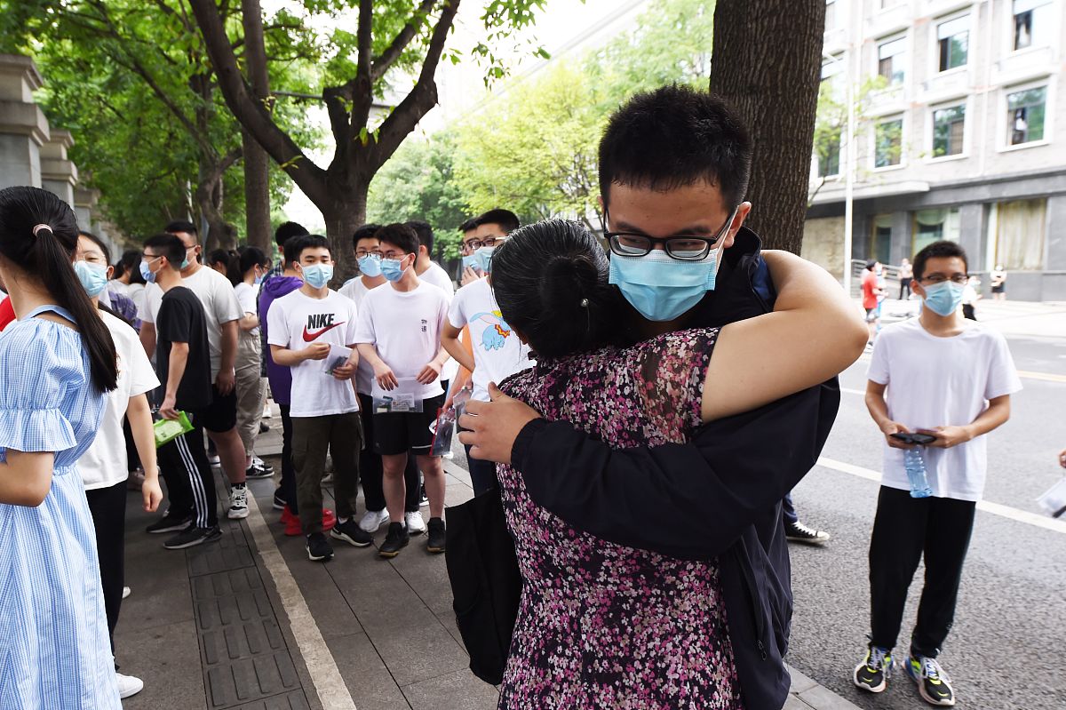 (如需下载使用,请务必署名:红星新闻 王欢/视觉中国)2020年7月7日,成