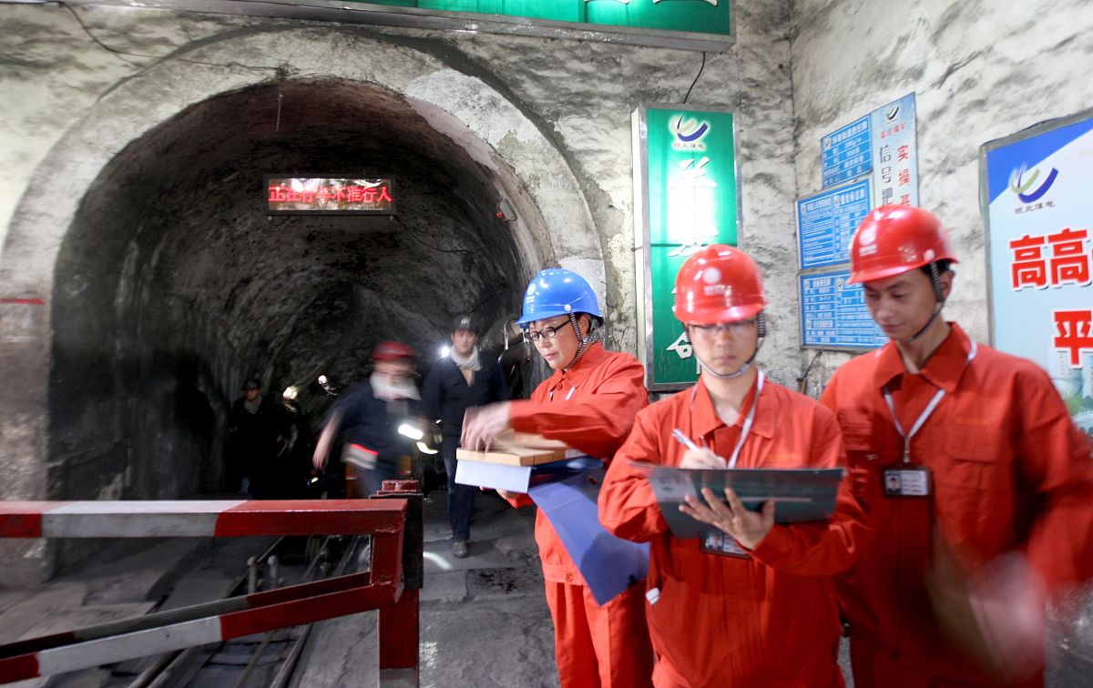 水电站地下工程施工监理作用：保障工程安全、质量与合规性