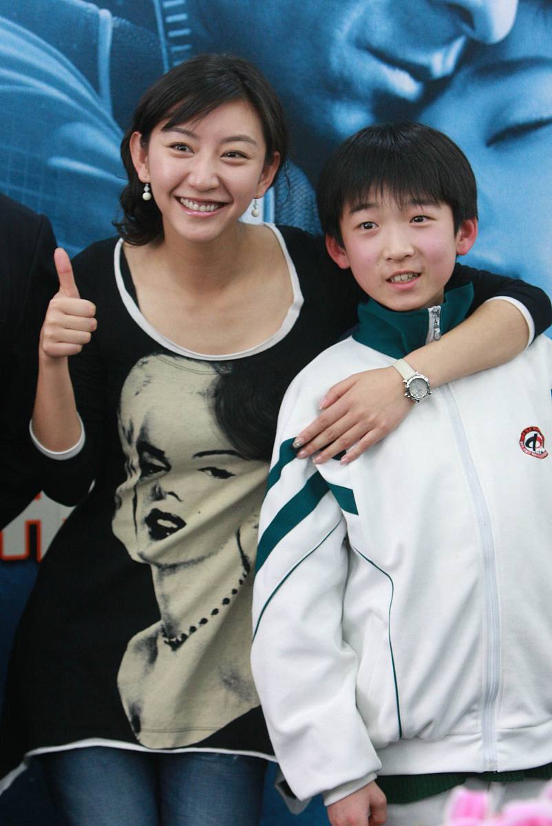 2010年3月4日,北京,电影《未来警察》官网上线与海报揭幕新闻发布会.