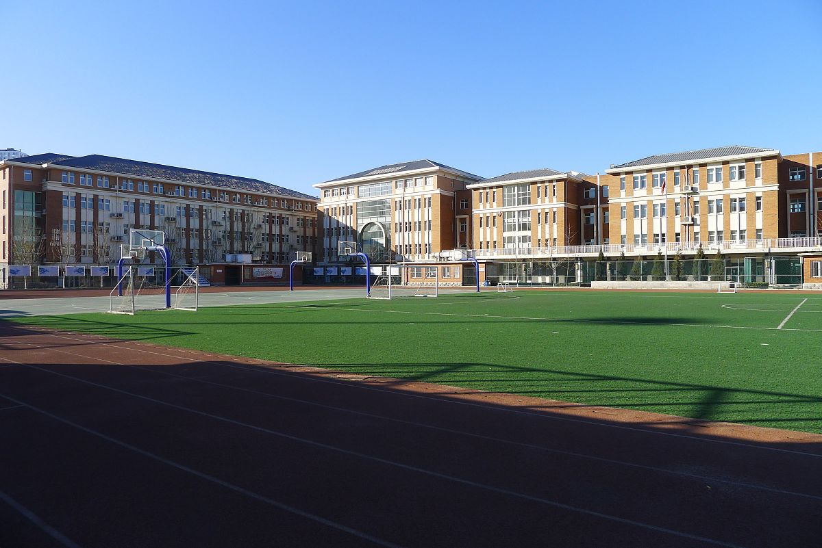 2019年2月16日,北京十二中创建于1934年,是北京市重点中学和首批高中
