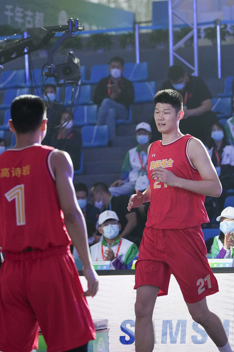 四川联合经济学校2022年招生条件：高考成绩+综合素质+实践经验