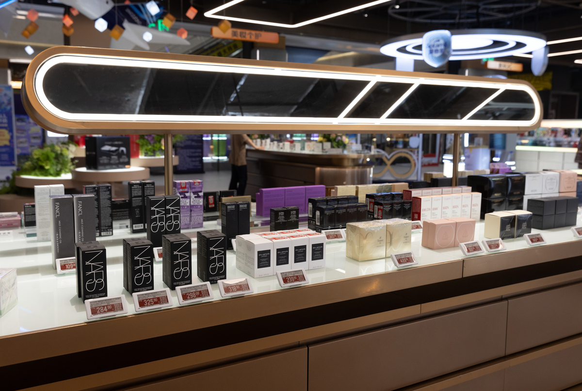 低端商场开店指南: 抓住高性价比商机