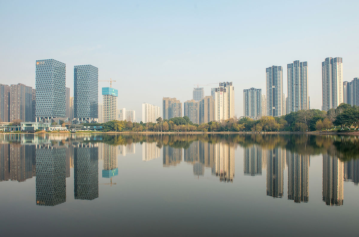 (如需下载使用,请务必署名 红星新闻 王效/视觉中国)2021年1月13日,成