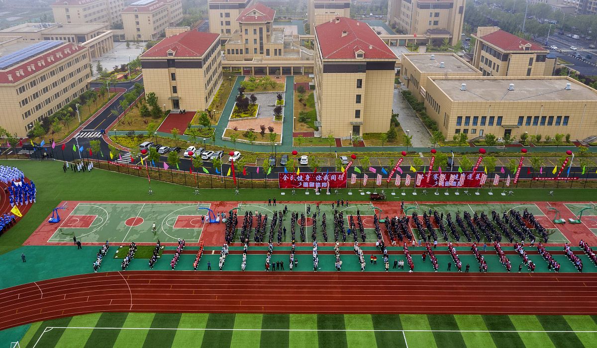 成都郫县铁路学校情况怎么样