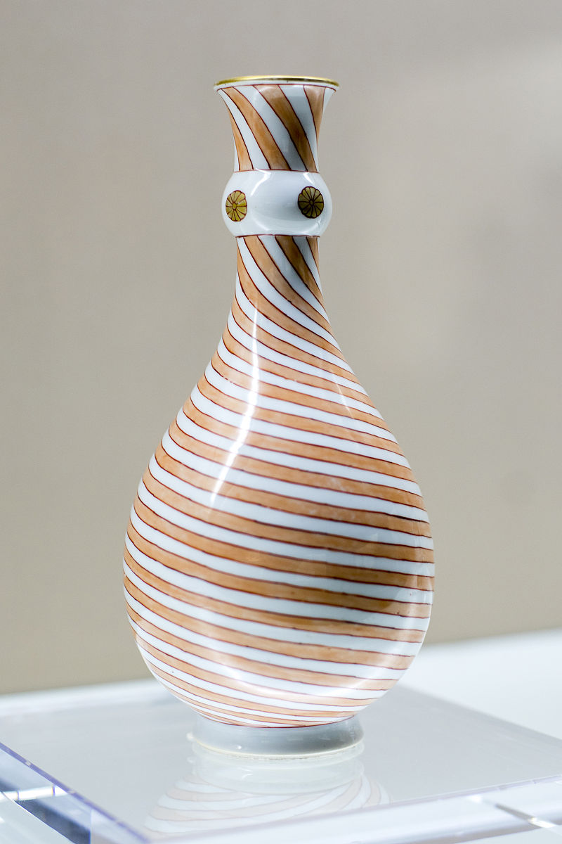 2021年11月3日,上海博物馆"东西汇融——中欧陶瓷与文化交流特展"开展