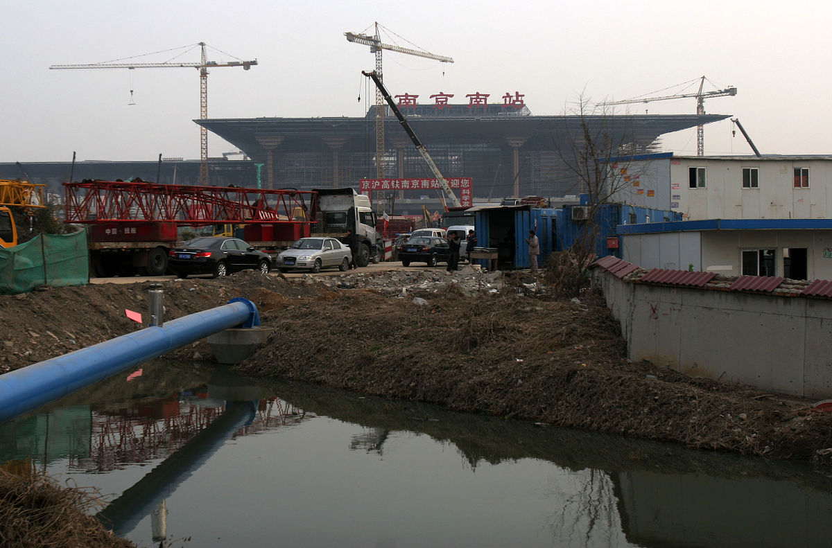 南京金盛路改造工程为什么停工