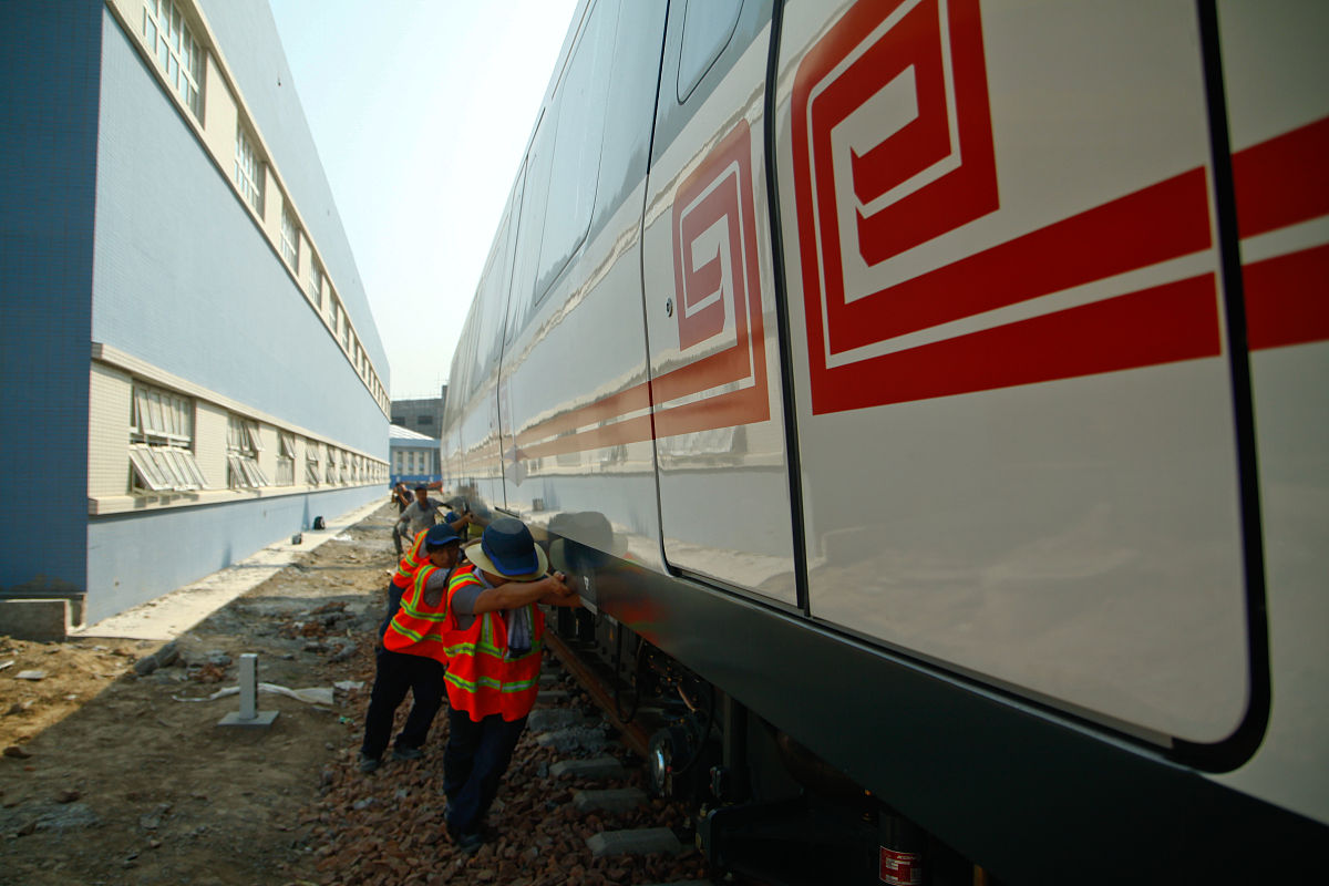 2020年重庆适合女生的铁路学校专业