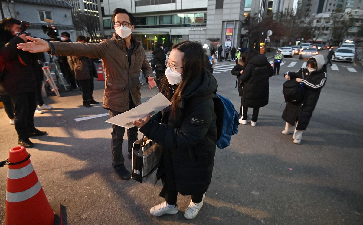 当地时间2020年12月3日,韩国首尔,受新冠疫情影响,原定于今年11月19日