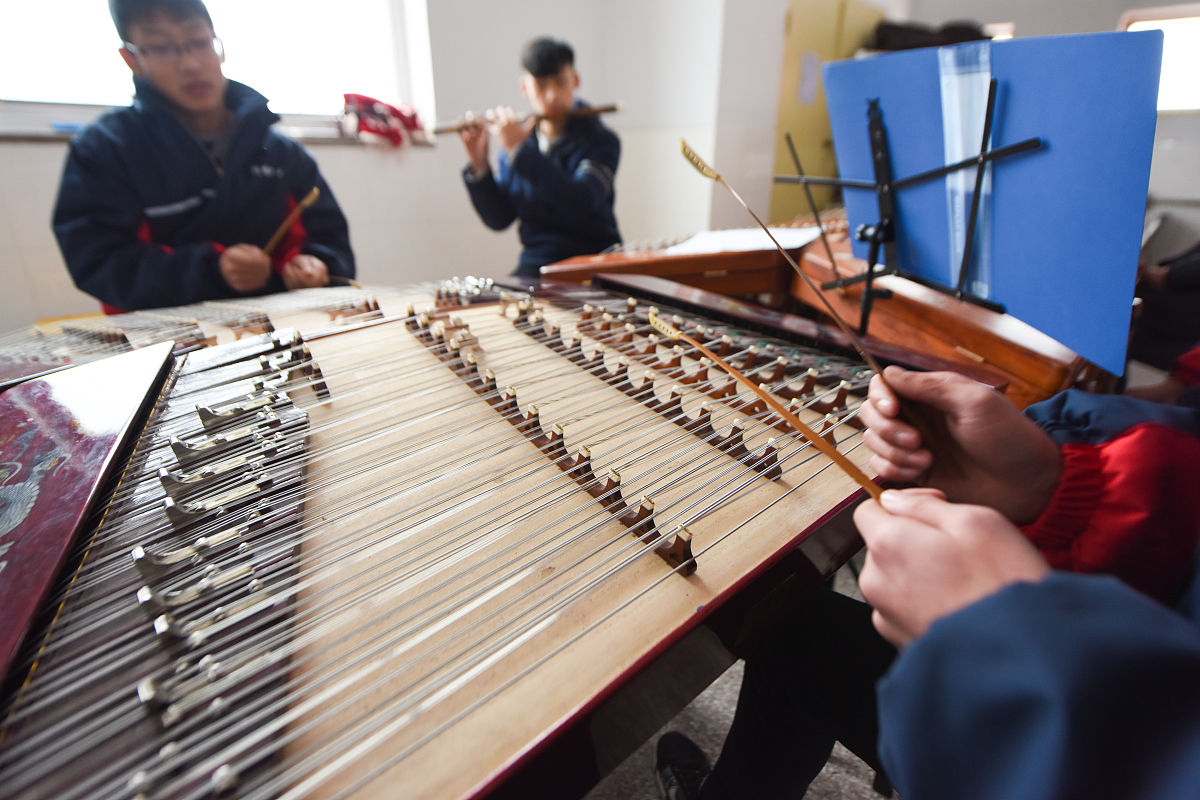 肃南县职教中心2021年招生简章 - 专业设置及报名时间