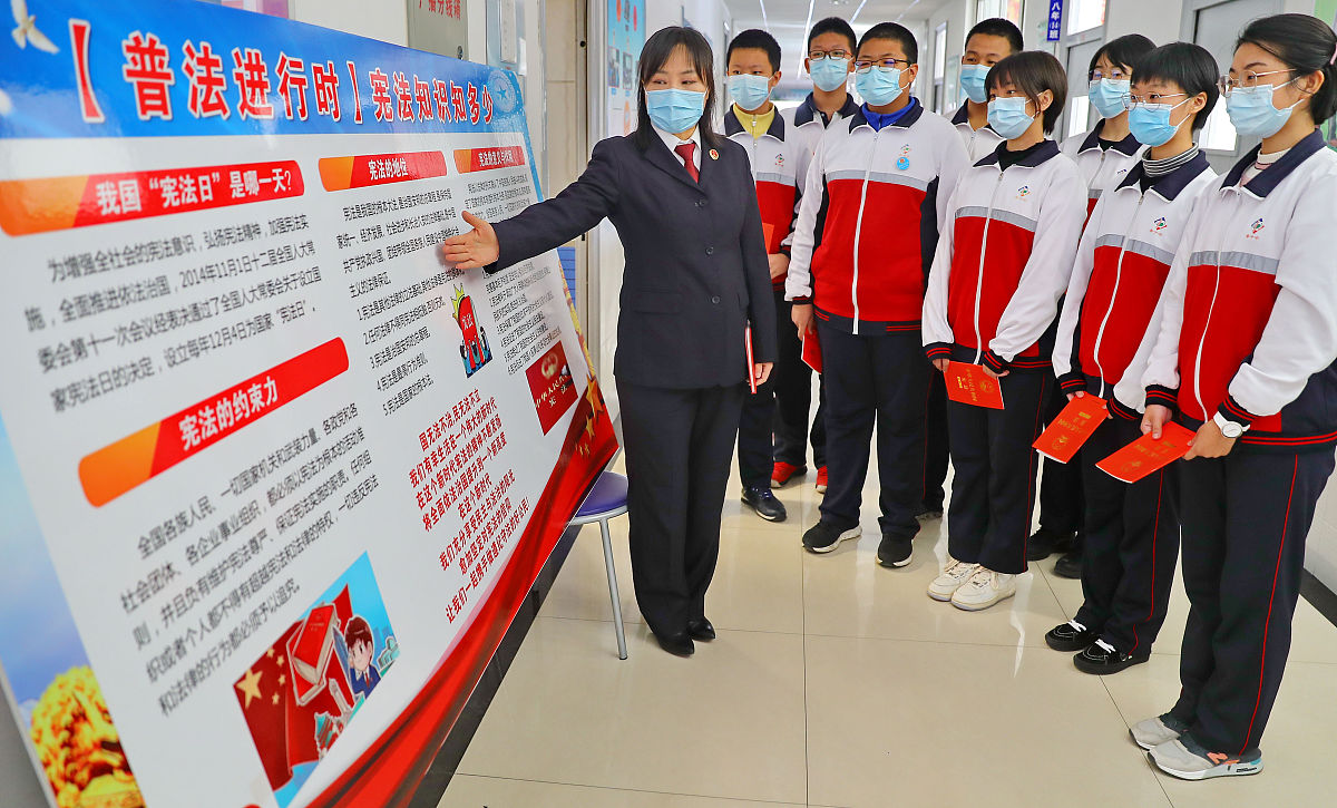 负责任、服务意识强，助力毕业生顺利离校和就业