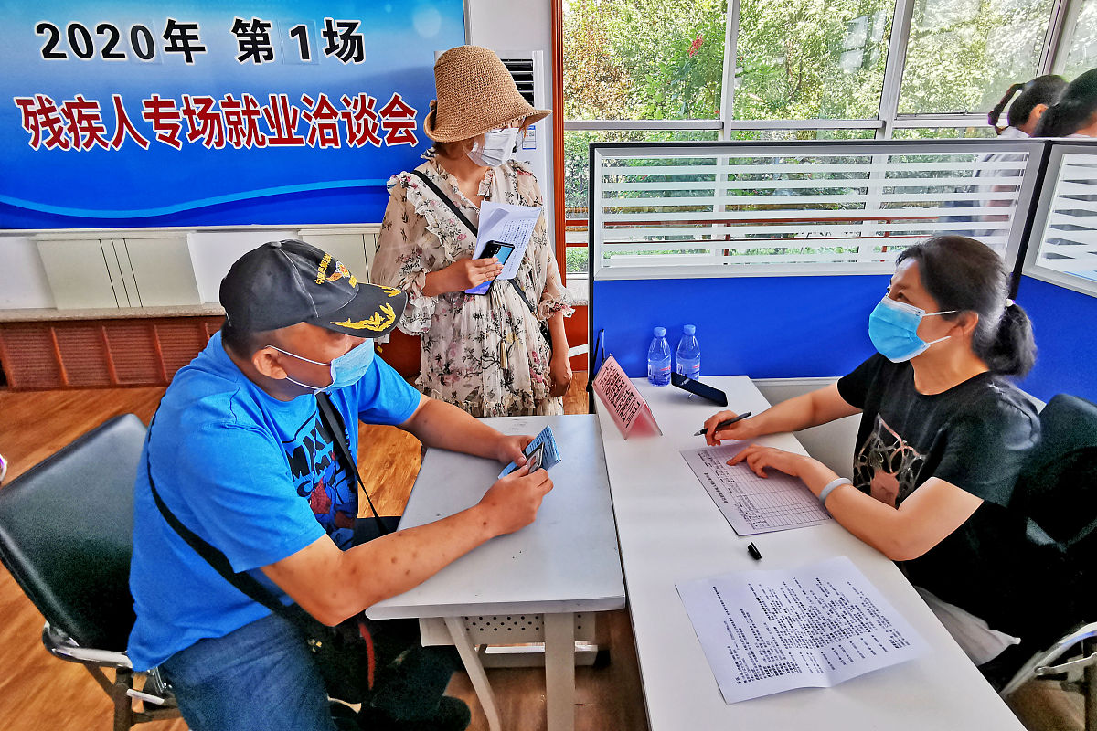 用心守护夕阳红：我的阿兹海默症预防志愿者之旅