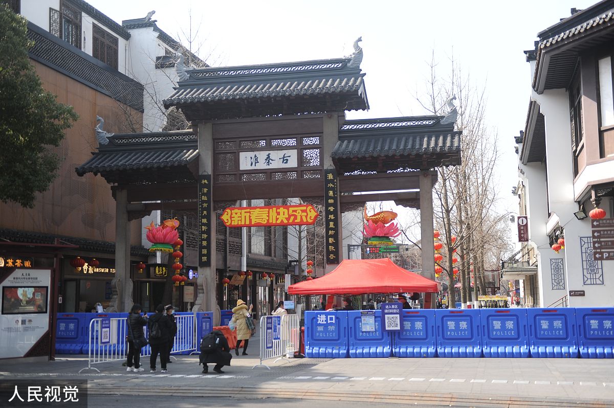 公司新增暑假家庭配休假 写一段抖音文案