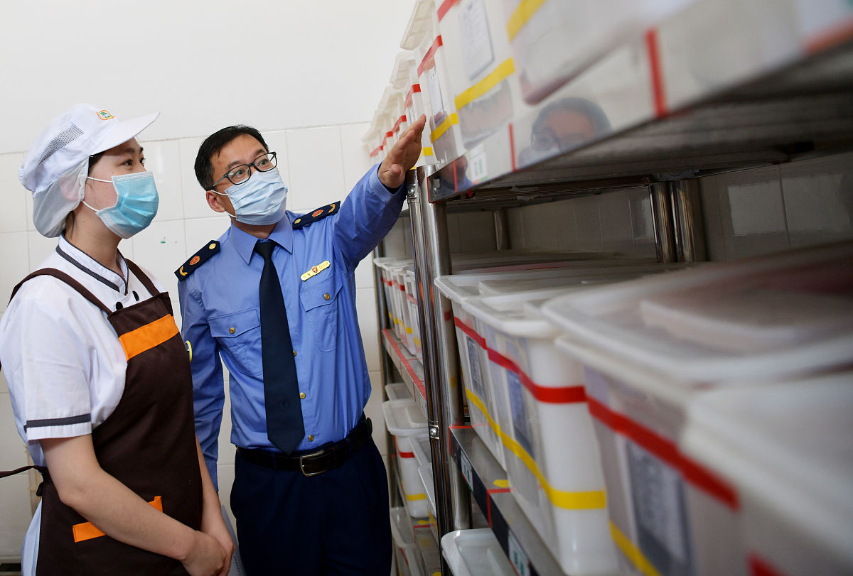 食堂收货办公室简易管理规范 - 提高效率，确保安全