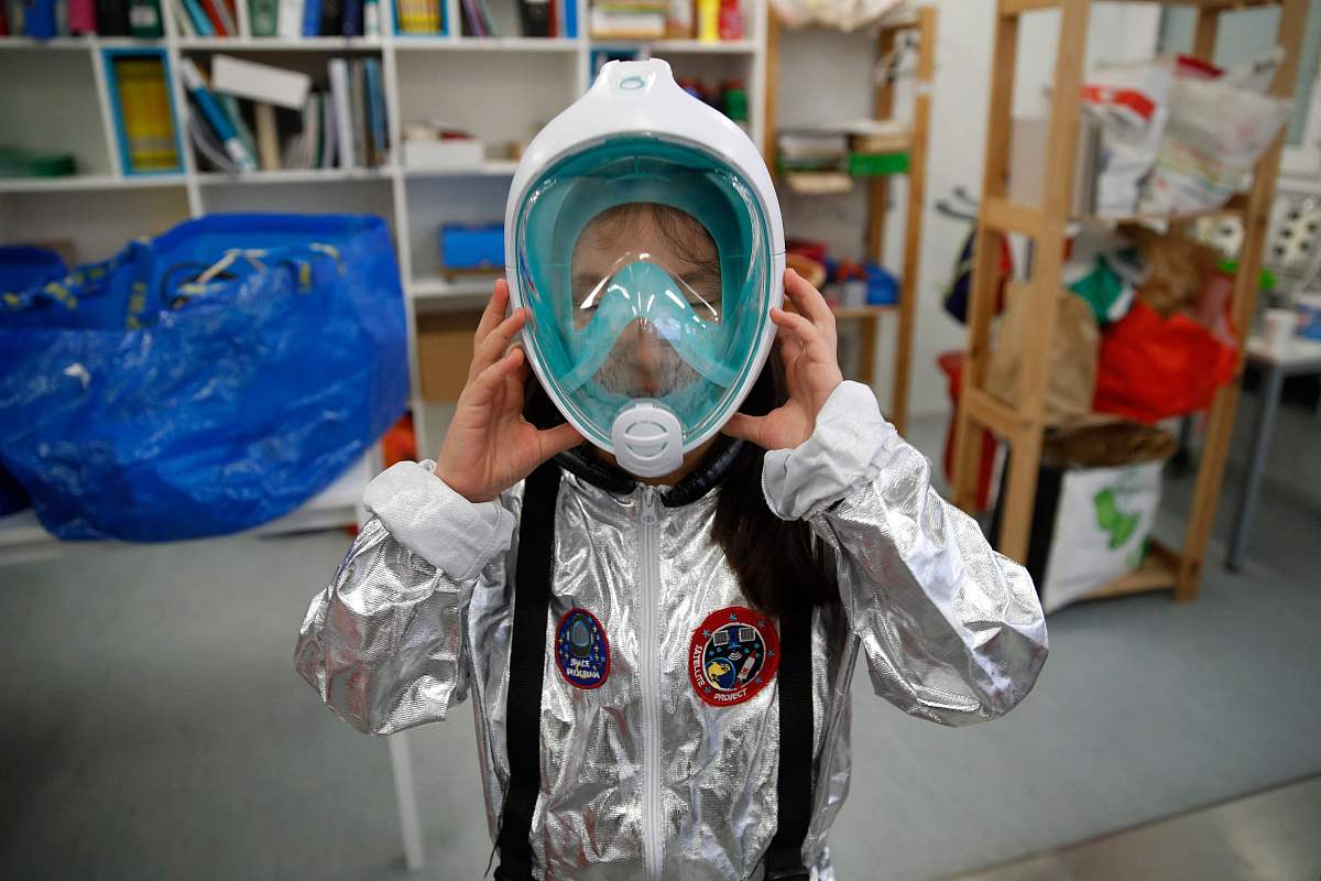 小学四年级年级组长工作总结：五自德育与学生教育大会