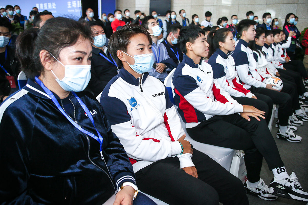 昆明初中生卫校报考指南：专业选择、发展前景及未来规划