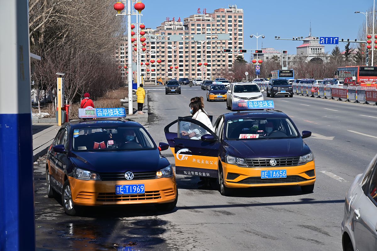 成都市新都职业技术学校地址及交通路线 - 详细路线指引