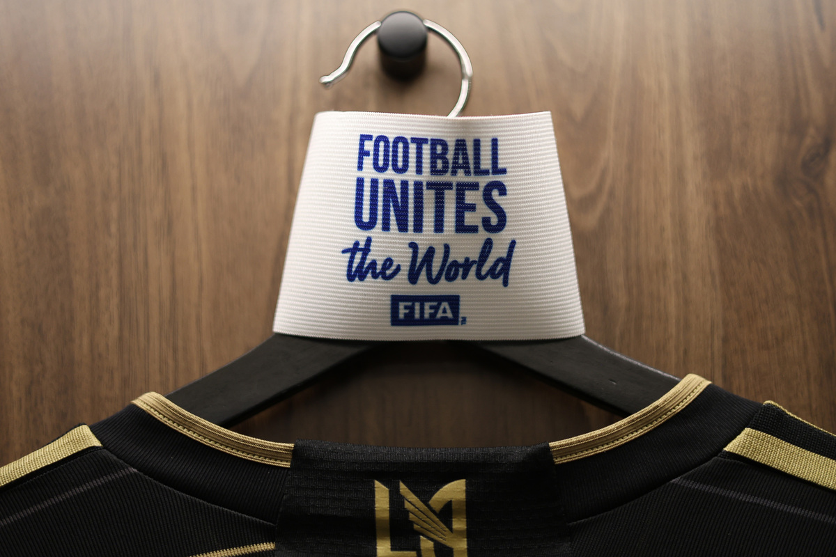 美国中档服装品牌