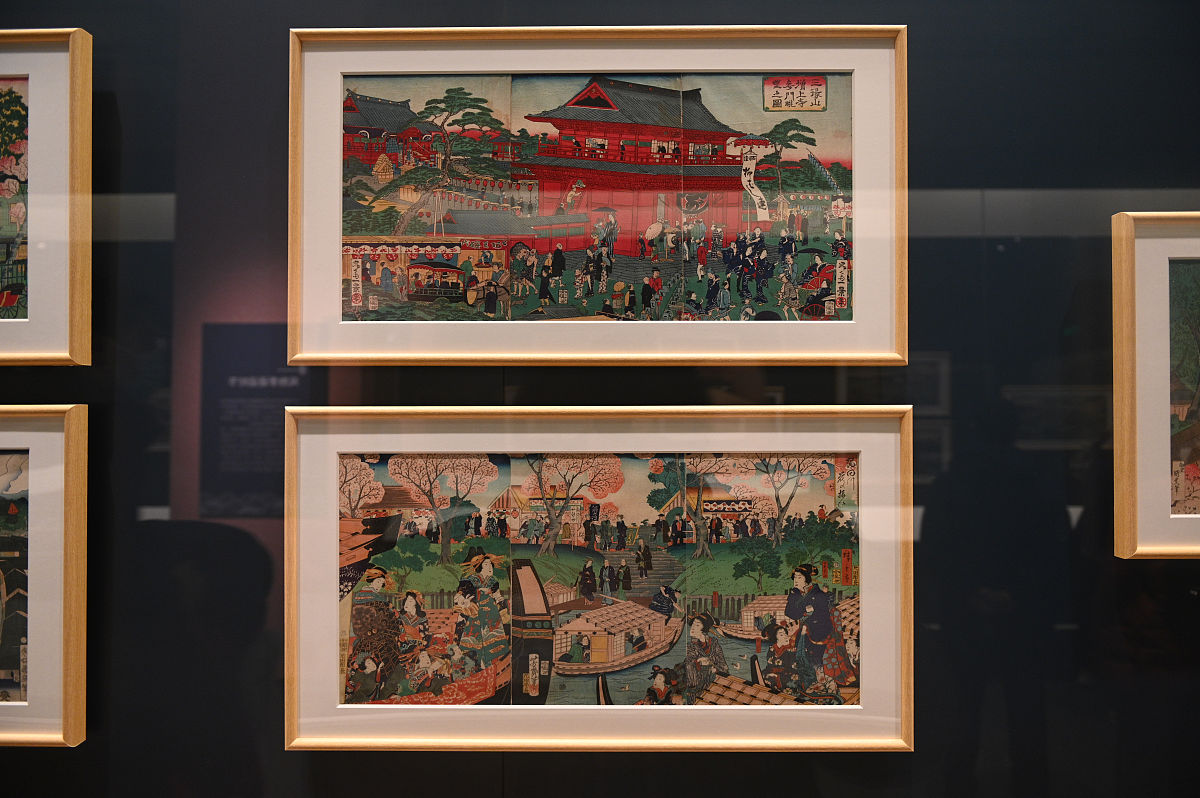 宫音的画多少钱一平尺 帮我用300字描述