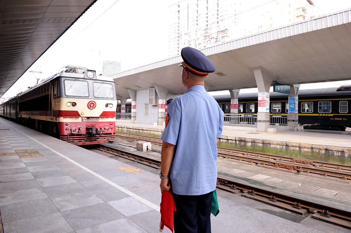 成都铁路学校推荐：选择你未来的铁路之路