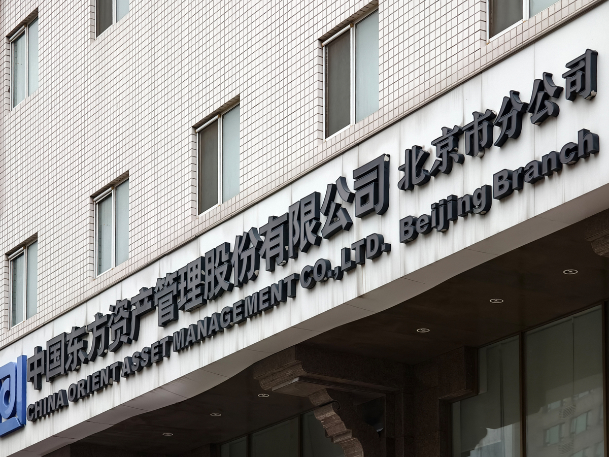 帮我取30个中文公司名字要求：不要出现零售字样但与科技和零售相关不要使用已知的现有公司名称