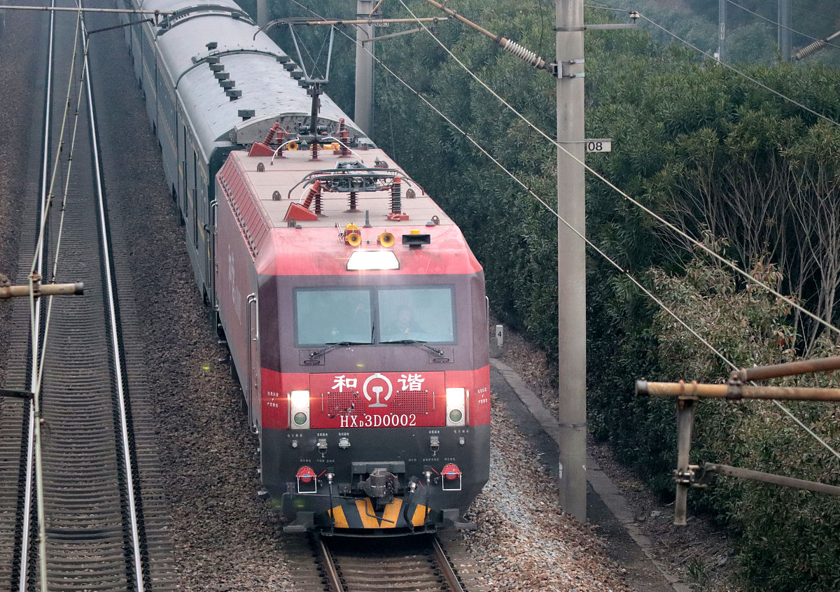 成都铁路学校毕业生就业前景分析：铁路行业以外的机遇