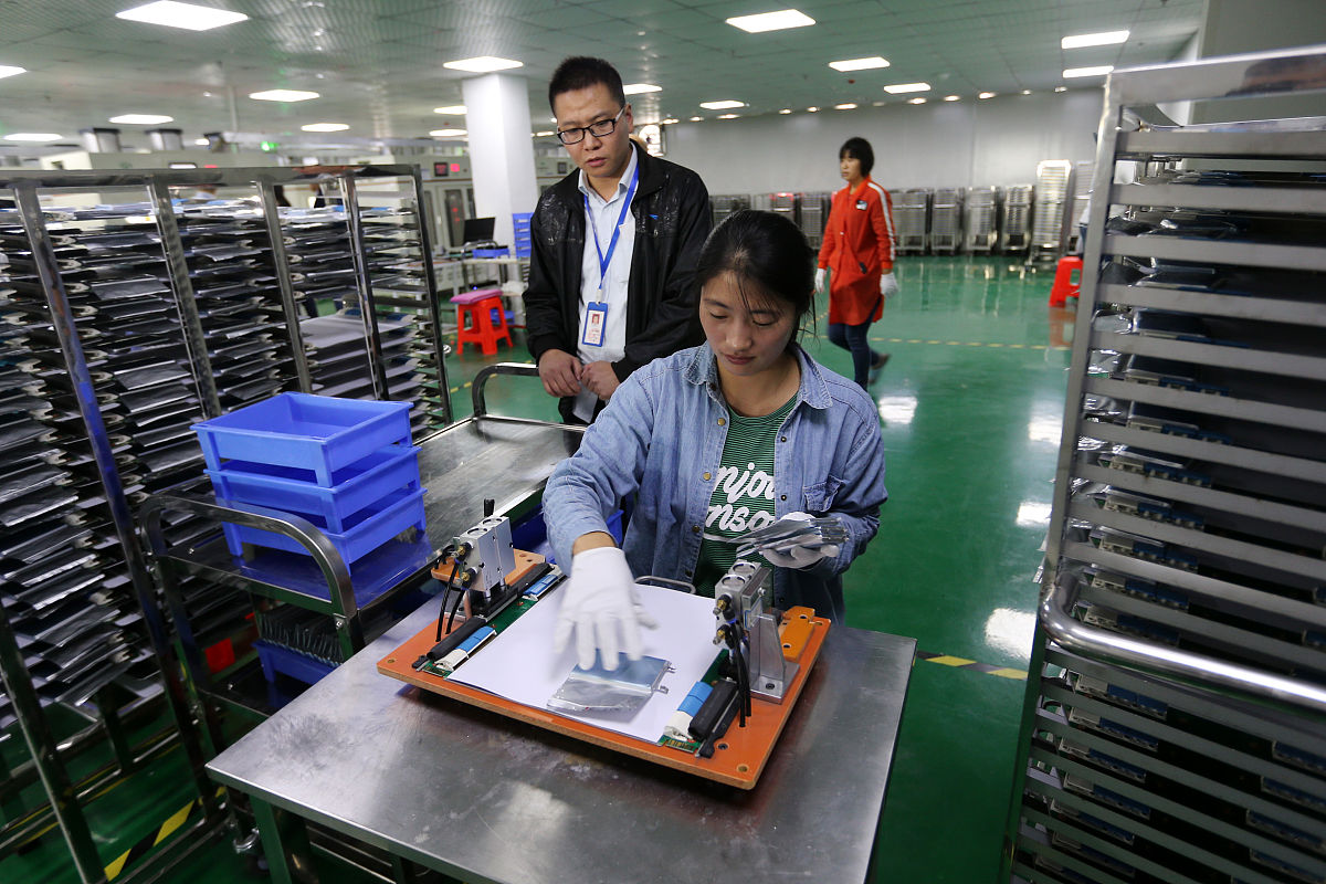 钠离子电池和材料与化工研究生：国内公司推荐