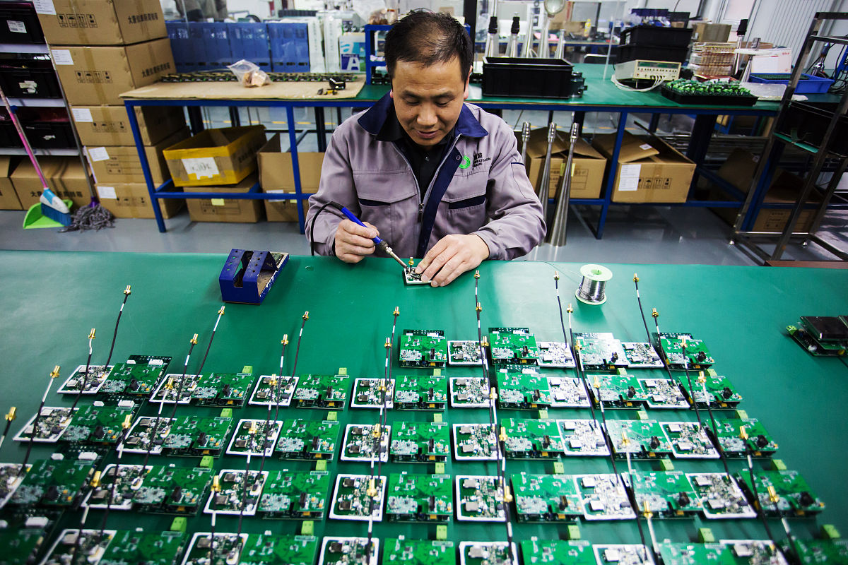 两轮平衡小车生产实习：元器件识别与实践经验