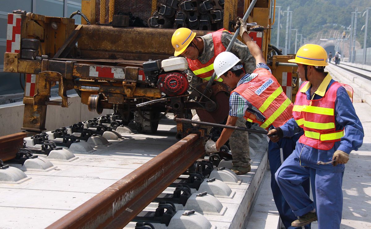 铁路技校都有什么专业好不好