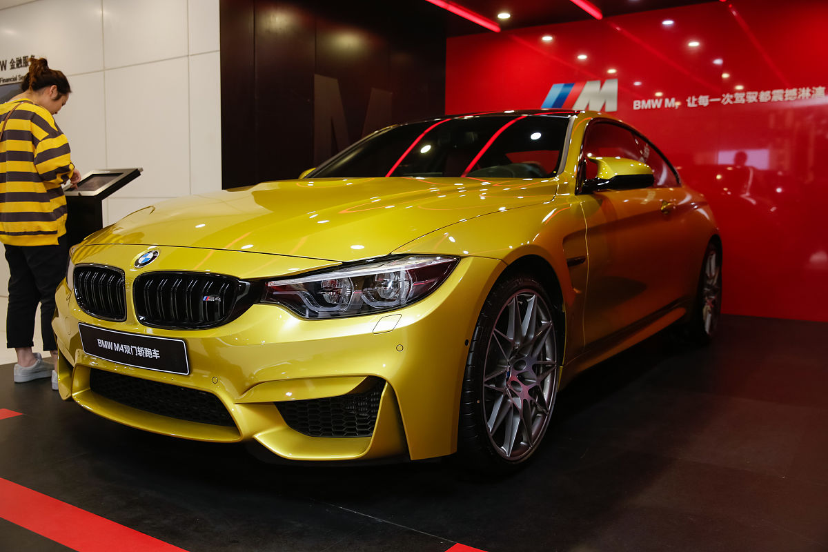 买宝马M3好还是M4好