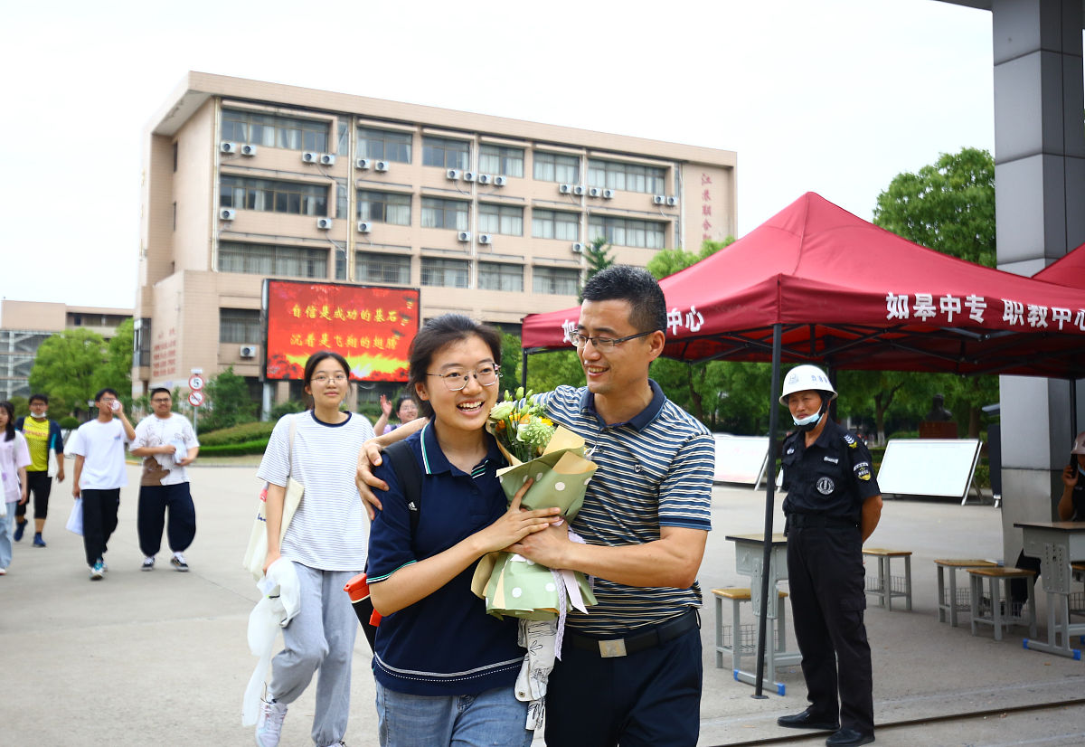 常熟滨江职业技术学校物流服务与管理专业：未来发展前景与就业方向