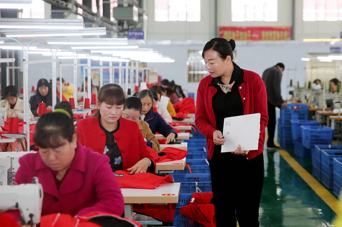 在贵州读服装制作与销售专业可以去哪些学校