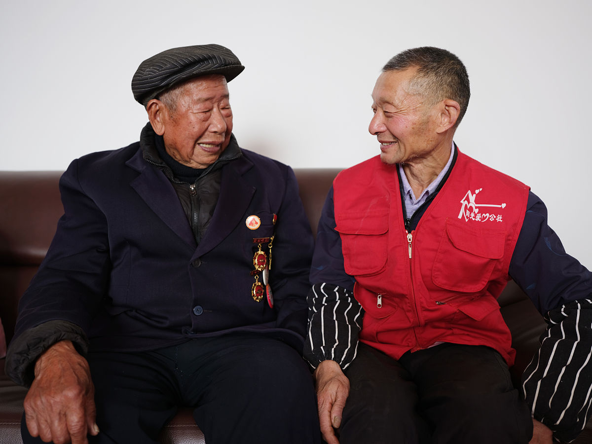 儿子18岁生日寄语 用诗句的形式50字左右