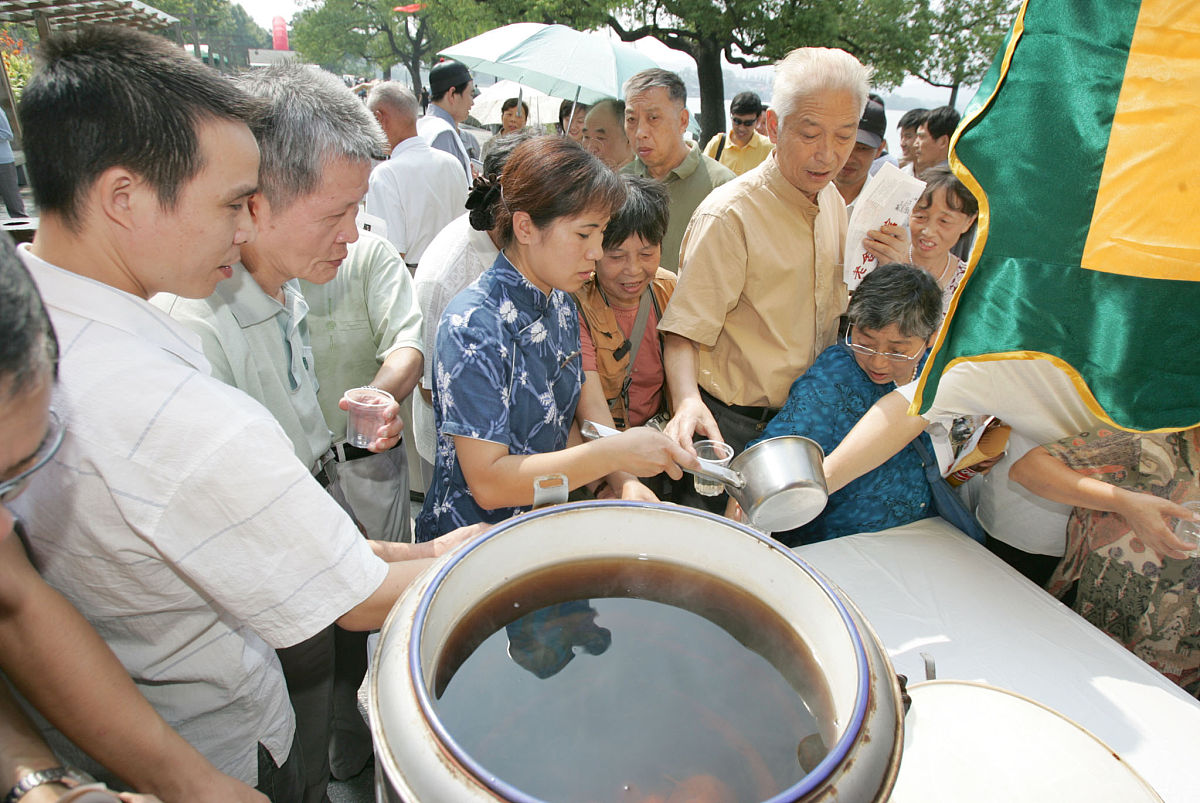 杭州西湖职业高级中学2022年招生简章 - 优质教育，成就梦想