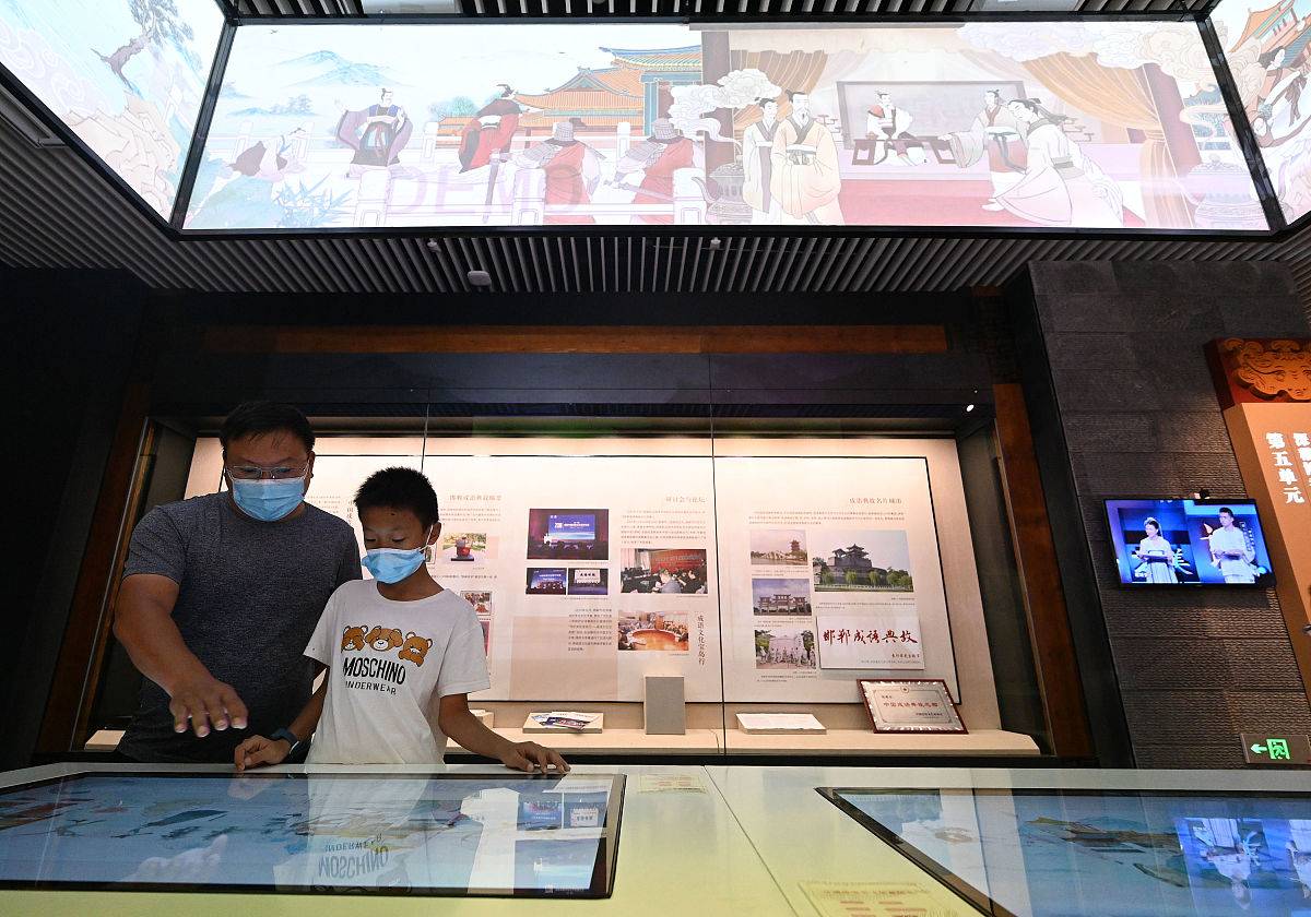 长风过隘口什么意思