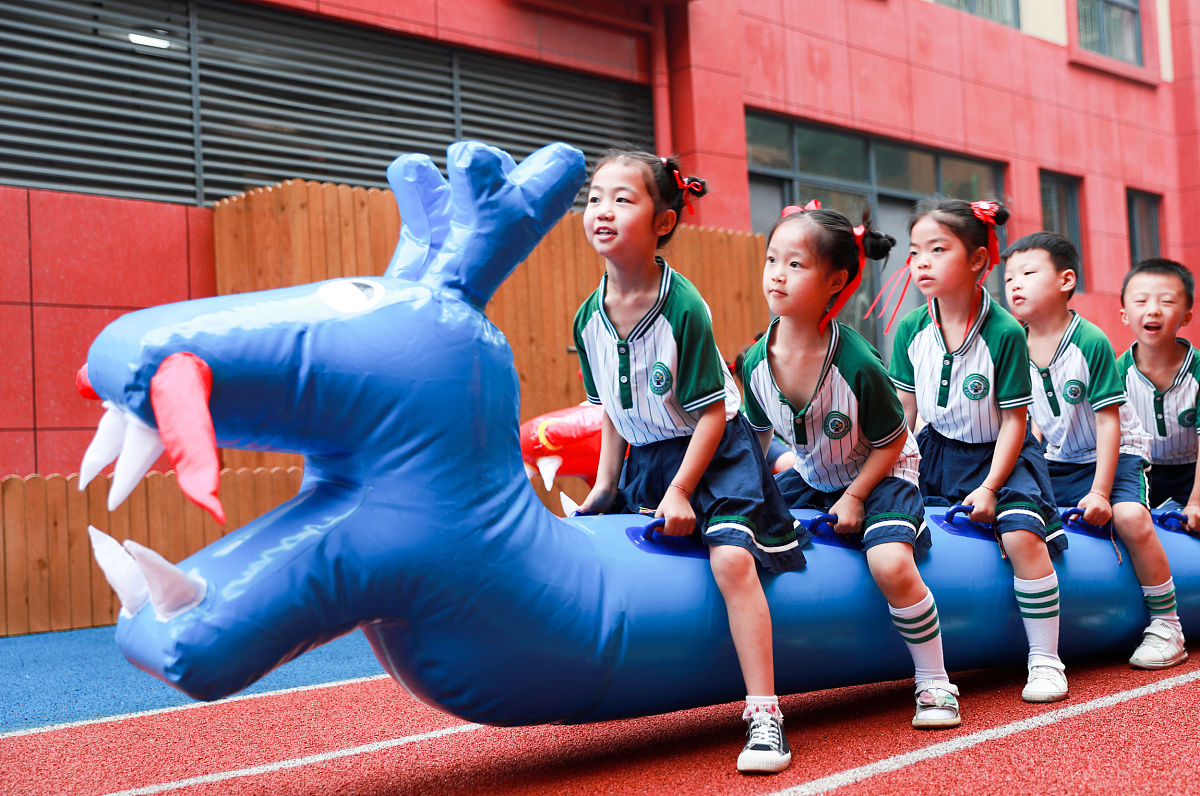 四川幼儿园教师工资待遇好不好