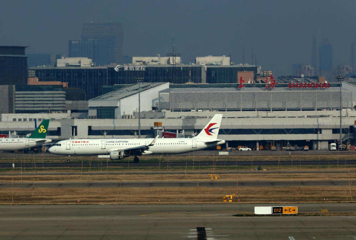 韩国金浦机场和金浦D有什么区别帮我用210字详细描述