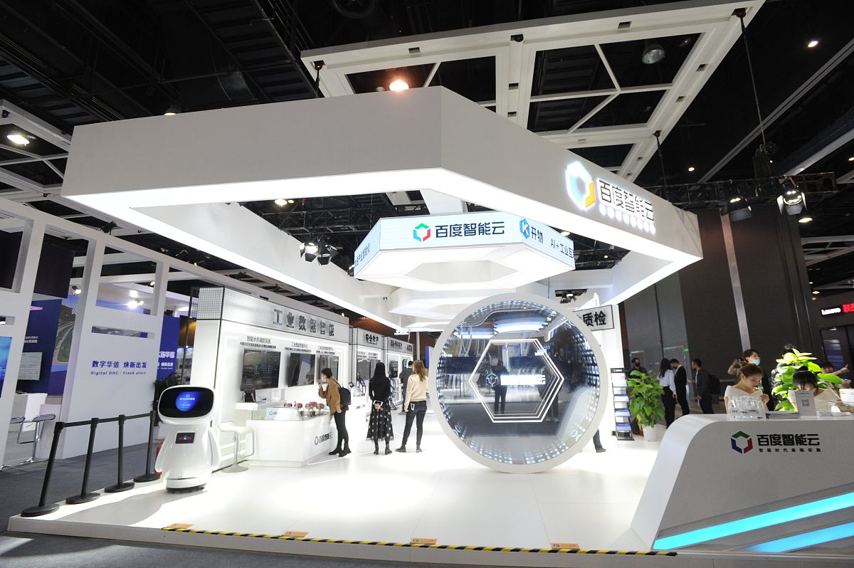 沈阳工学院食堂饭菜如何？、师资怎么样？