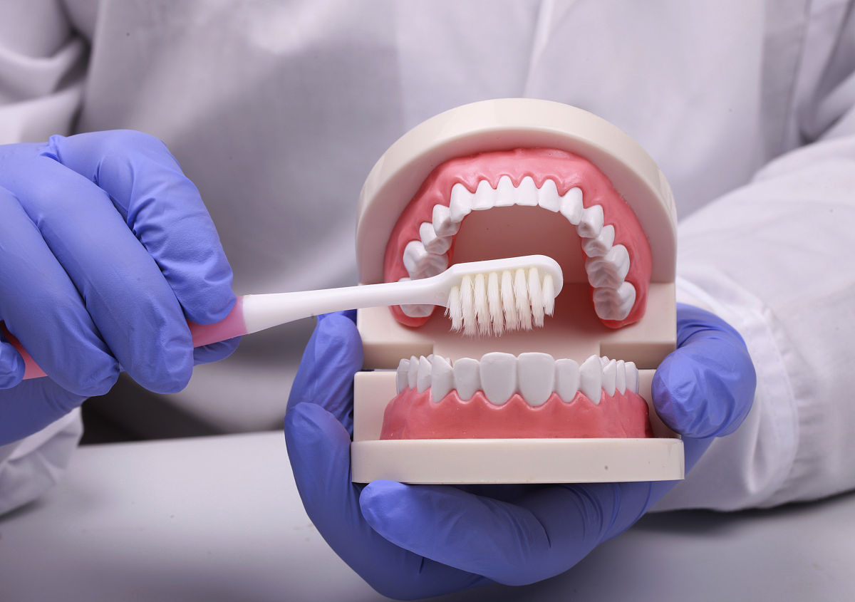 口腔工艺和口腔医学专业有什么不同