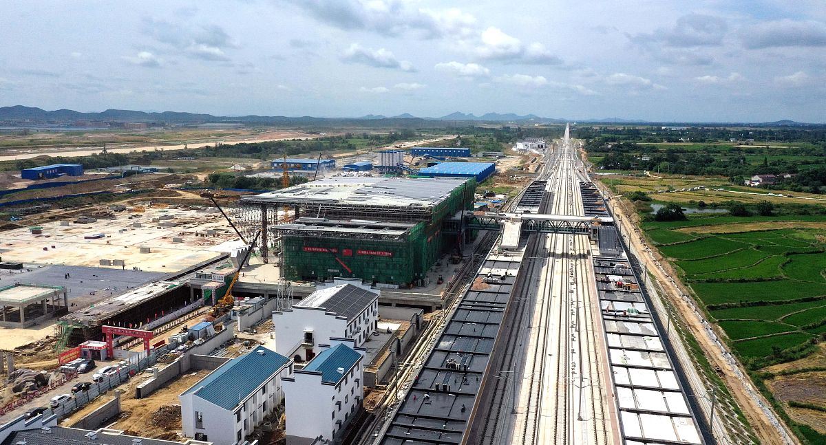 我来为您分析一下昆明高铁学校哪家专业