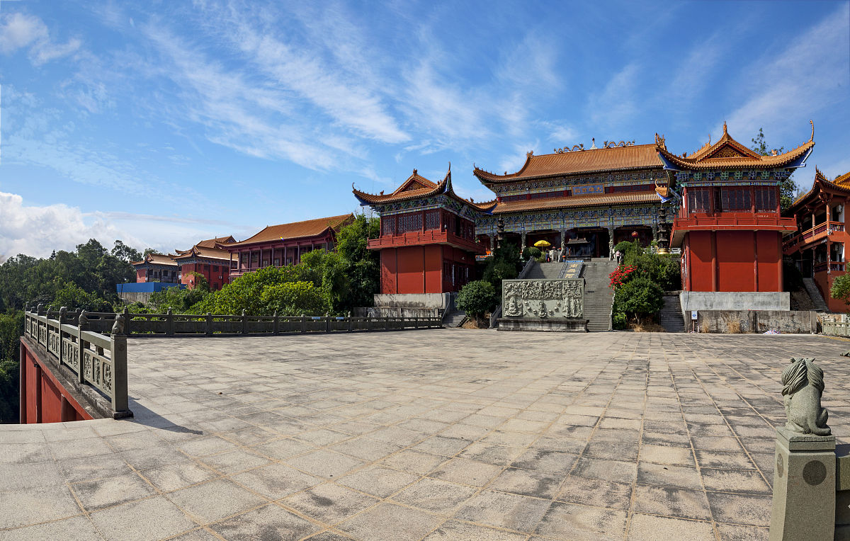 江门职业技术学院单招有高铁乘务专业吗？旅游服务与管理专业可为高铁乘务员打基础