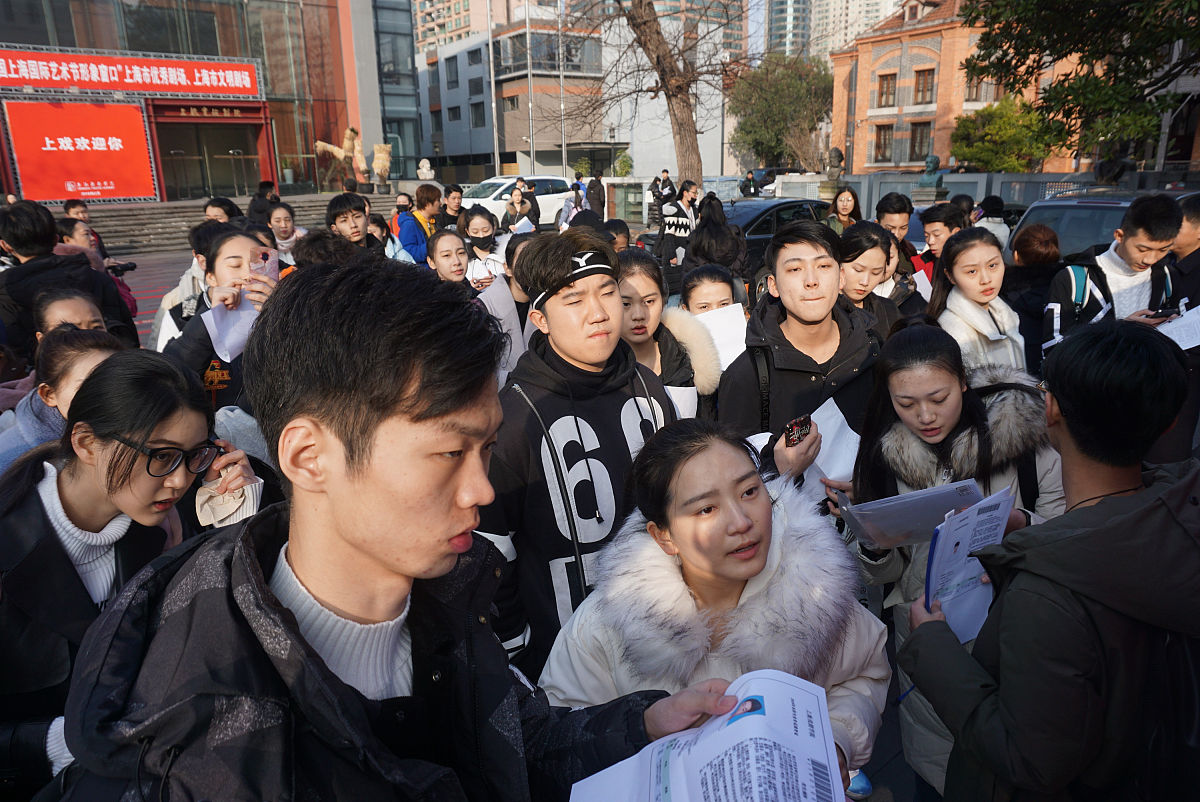 天津外国语大学学校高考没考好还能读大学吗